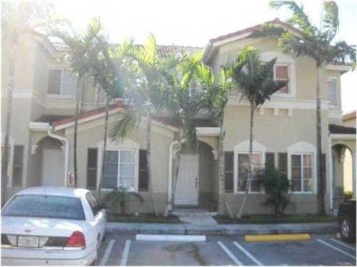 10800 NW 82 TE # 9-6, Miami, FL 33178