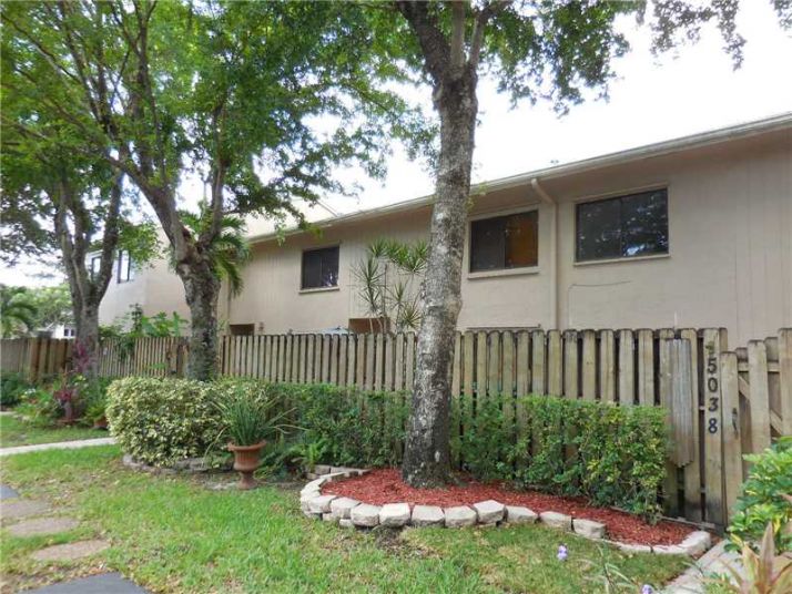 5038 S UNIVERSITY DR # 5038, Fort Lauderdale, FL 33328