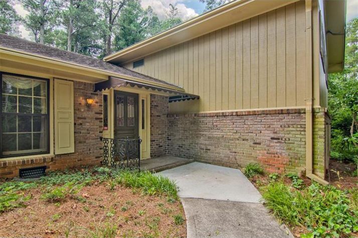 3929 Menlo Drive, Atlanta, GA 30340