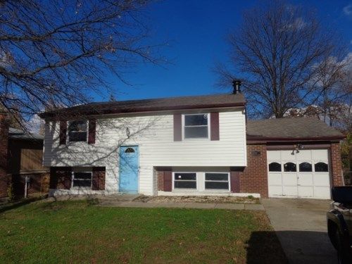 30 Carriage Hill Dr, Erlanger, KY 41018