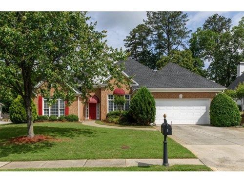 215 Finsbury Park Court, Suwanee, GA 30024