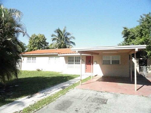 7430 W 14 CT, Hialeah, FL 33014