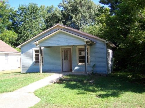 1111 Southern St, Naylor, MO 63953