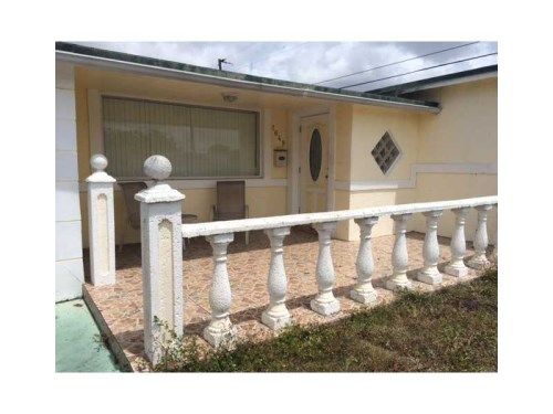 7649 GRANDVIEW BL, Hollywood, FL 33023