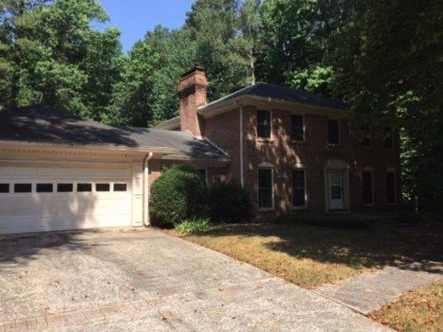 2465 Roxburgh Drive, Roswell, GA 30076