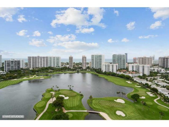 20355 NE 34 CT # 2723, Miami, FL 33180