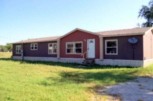 206 W. Diamond St, Carbon, TX 76435