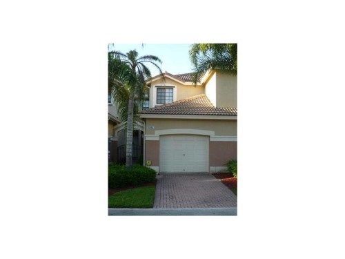 3967 ORANGE TREE LN, Fort Lauderdale, FL 33332