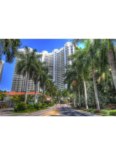 6000 ISLAND BL # 1604, North Miami Beach, FL 33160