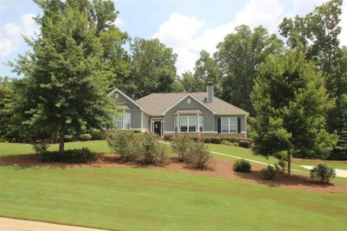 455 Southampton Circle, Hoschton, GA 30548