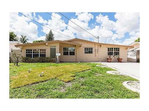 7610 NW 14 ST, Hollywood, FL 33024