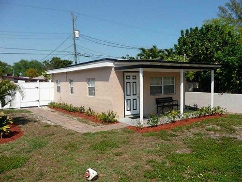 2243 SCOTT ST # REAR, Hollywood, FL 33020