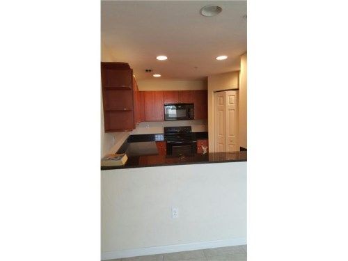 10885 NW 89 TE # 108, Miami, FL 33178