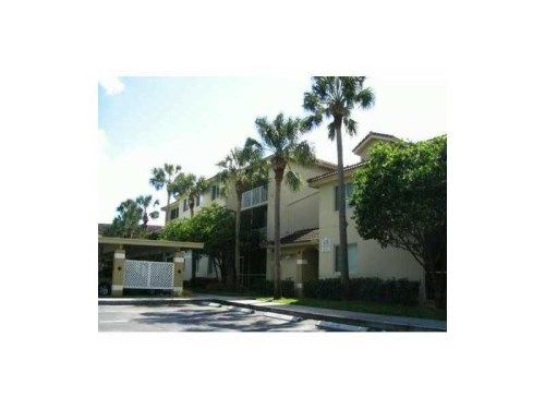 430 S PARK RD # 3-305, Hollywood, FL 33021