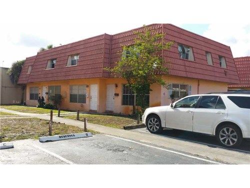 2554 NW 52 AV # C19, Fort Lauderdale, FL 33313