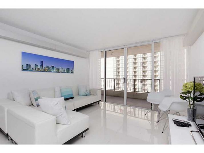 555 NE 15 ST # 27, Miami, FL 33132