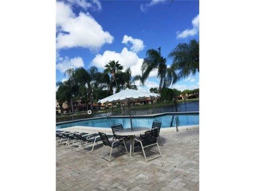 9177 W SUNRISE BL # 0, Fort Lauderdale, FL 33322