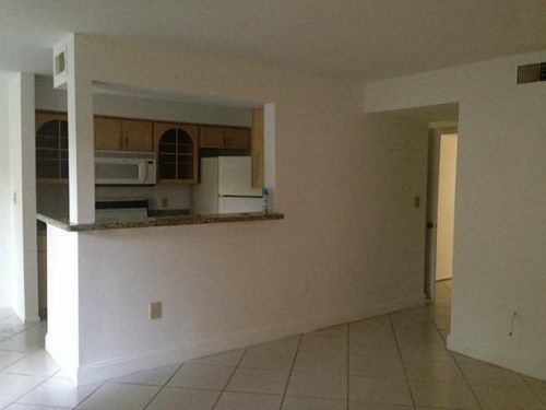 2607 33 ST # 2103, Fort Lauderdale, FL 33309