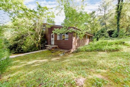 5511 Old Walland Hwy, Walland, TN 37886