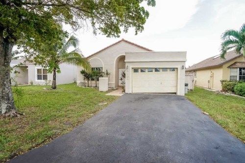 9623 NW 45 ST, Fort Lauderdale, FL 33351