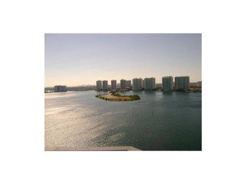 19101 SE 36 CT # 1801, Miami, FL 33180