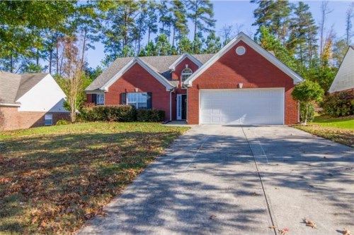 835 James Ridge Drive, Lawrenceville, GA 30045