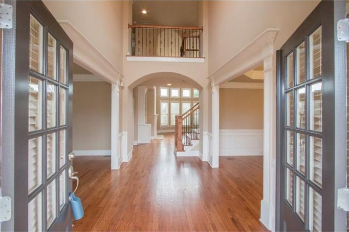 8093 Sleepy Lagoon Way, Flowery Branch, GA 30542