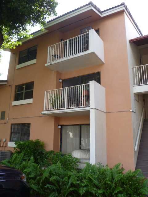 7070 NW 179 ST # 203, Hialeah, FL 33015