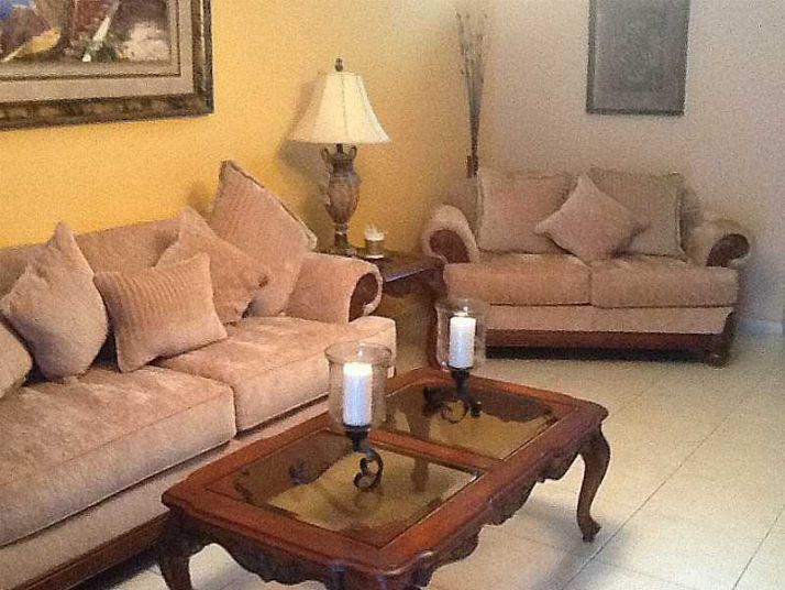 5740 W 20 CT, Hialeah, FL 33016