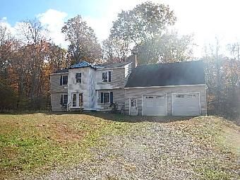 60 Standish Rd, Colchester, CT 06415