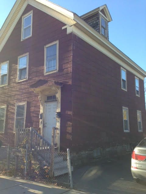 215 Water St, Lawrence, MA 01841