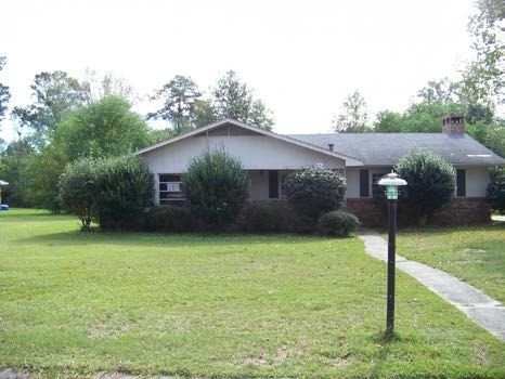 101 Locksley Cir, Hattiesburg, MS 39401