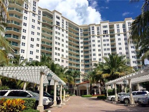 19900 E COUNTRY CLUB DR # 112, Miami, FL 33180