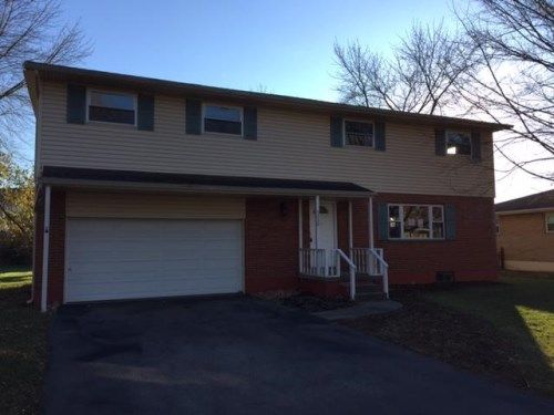 5530 Powell Rd, Dayton, OH 45424