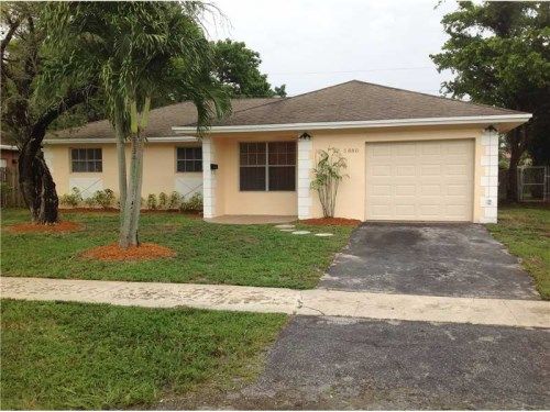 5880 NW 16 ST, Fort Lauderdale, FL 33313