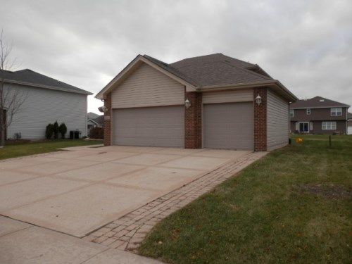 861 Meadow Path, Manteno, IL 60950