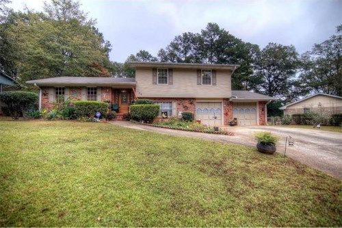 146 Club Circle, Stockbridge, GA 30281