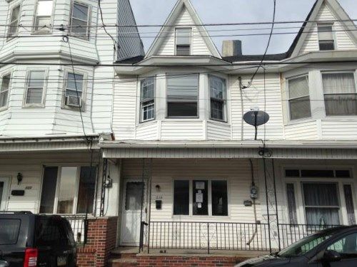 219w Cherry St, Shenandoah, PA 17976