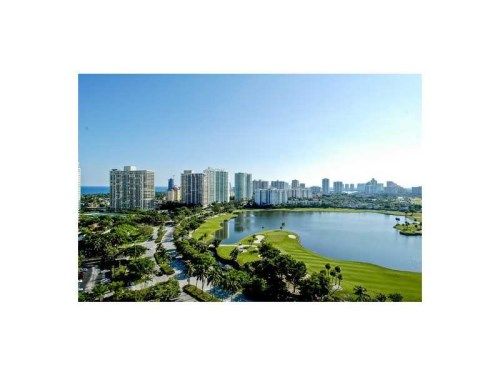 3675 N COUNTRY CLUB DR # 806, Miami, FL 33180