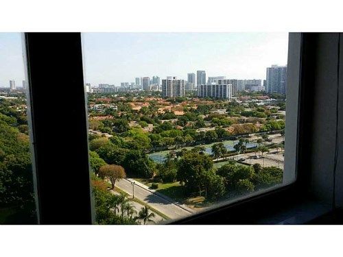 3375 N. COUNTRY CLUB DR. # 1602, Miami, FL 33180