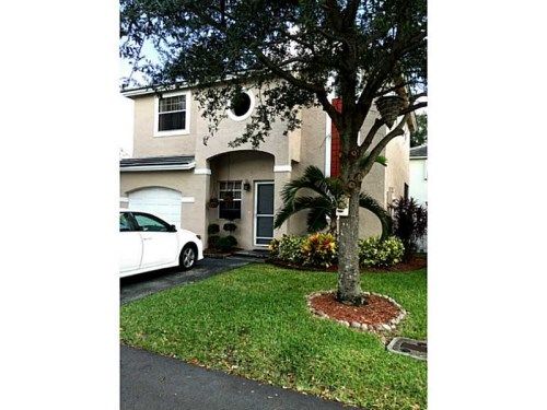 824 NW 99 AV, Fort Lauderdale, FL 33324