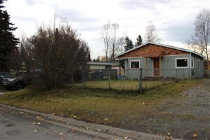 2808 W 33rd Avenue, Anchorage, AK 99517