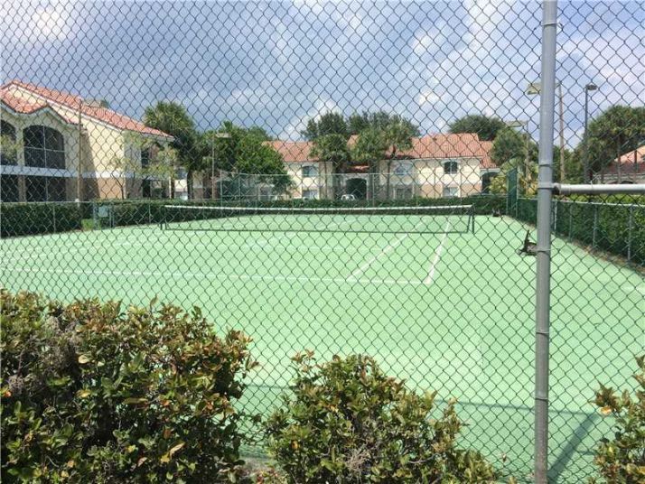 815 W BOYNTON BEACH BL # 14-101, Boynton Beach, FL 33426