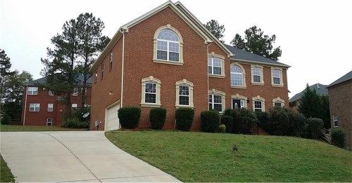 6828 Search Light Trail, Lithonia, GA 30038