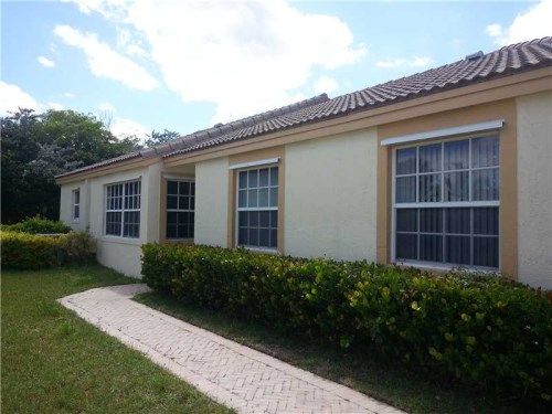 1446 NW 153 LN, Hollywood, FL 33028