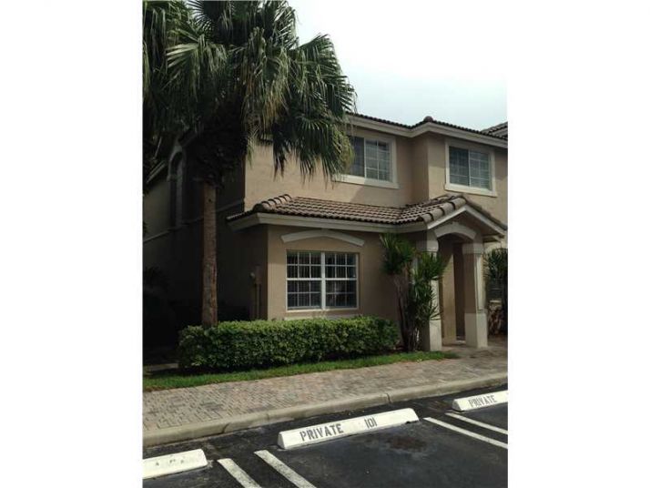 5755 NW 115 CT # 101, Miami, FL 33178