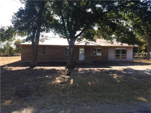 1204 Karen Ln, Groesbeck, TX 76642