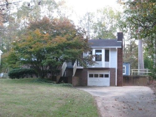 4810 Newton Dr, Gainesville, GA 30506