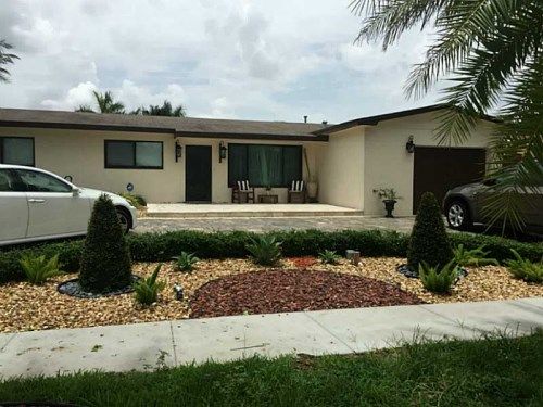 1720 NW 104 TE, Hollywood, FL 33026