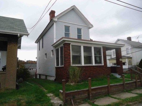 301 Anton St, Monongahela, PA 15063